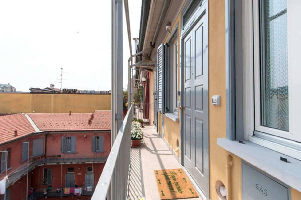 B&B Antico Cortile Milán Exterior foto